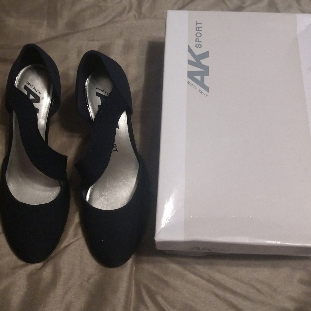 Anne Klein Sport Navy Heels - Brand New